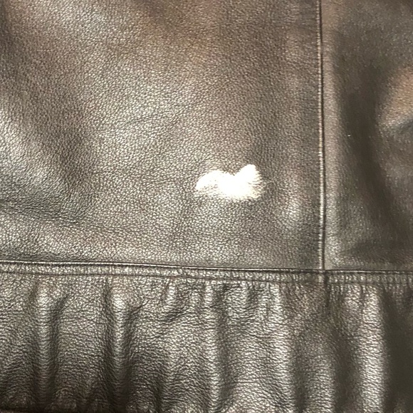 Men’s heavy biker leather riding jacket. Made in Montreal by Bristol Leather. - Picture 4 of 10